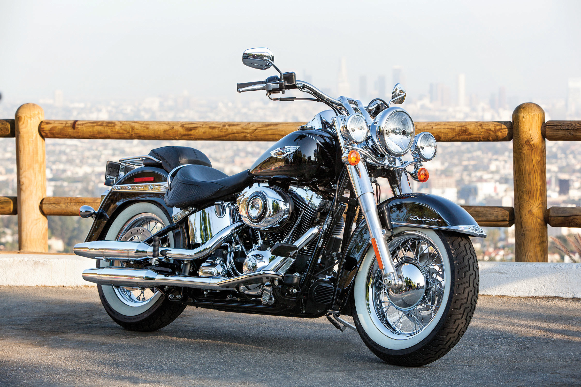 2104-softail-deluxe