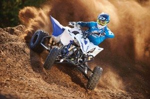 Yamaha’s YFZ450R sport quad comes with an array of significant enhancements for 2014, including fenders that have been moved lower and further away from the rider for improved body maneuverability.