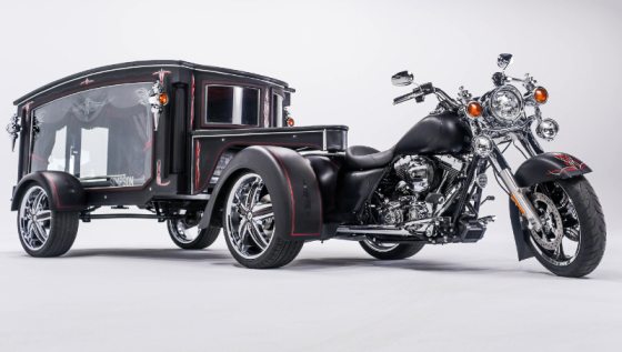 Simpson Family Funeral Homes new 2016 Tombstone Hearse (PRNewsFoto/Simpson Family Funeral Home)