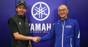 Valentino Rossi signs as Yamaha brand ambassador