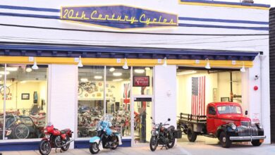 Billy Joel closes bike shop