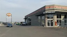 Canada Harley store closes