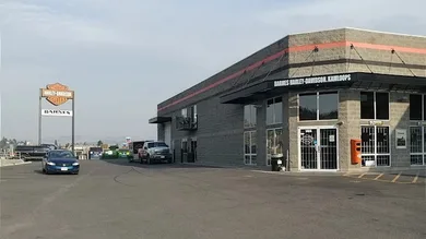 Canada Harley store closes